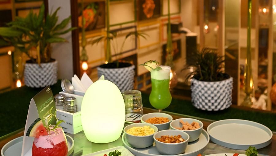 MEZZE9 Bar Kitchen 17
