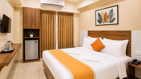 Stylish accommodation at Urban Comforts with modern furnishings, cosy interiors, and thoughtfully arranged amenities
