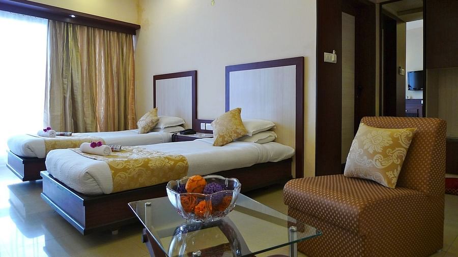 The Hans Hotel, Hubli Hubli Deluxe room The Hans Hotel Hubli 1