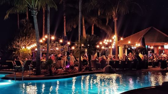 alt-text ameer-basheer-s03YaiW2Q9U-unsplash