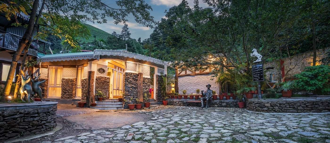 Facade view of Summit Bougainvillea Tea Resort, Kurseong