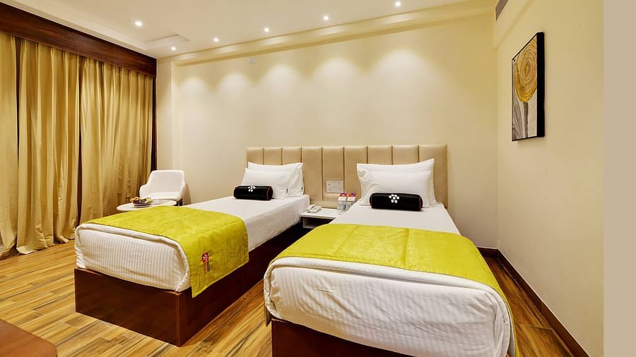 SUPERIOR TWIN ROOM