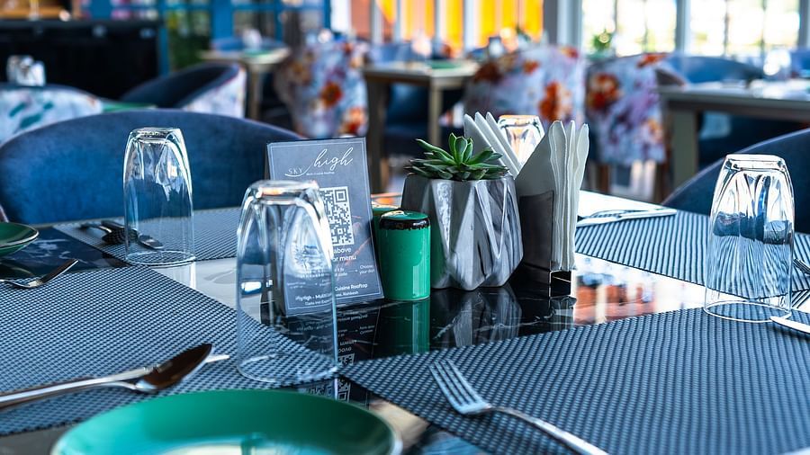 Restaurant @ Clarks Inn Express, Rishikesh