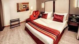 CLUB ROOM