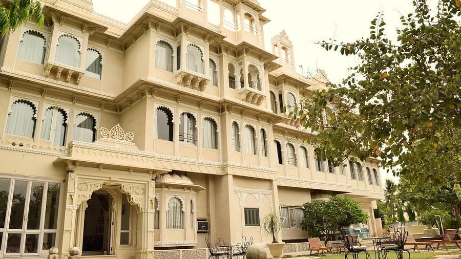 Rampratap Palace Hotel in Udaipur 2