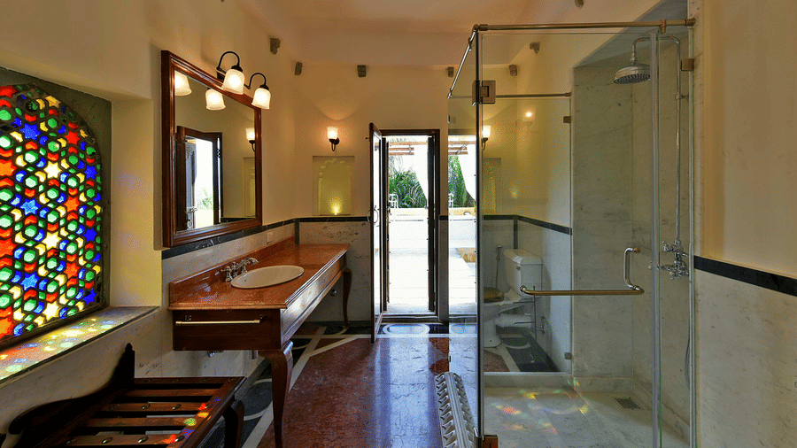 gogunda-palace-rooms-raj-tilak-suite-25