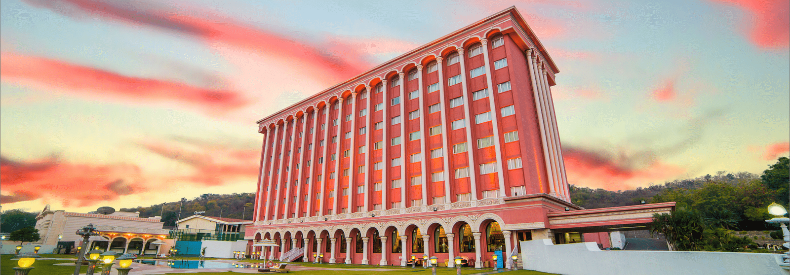 Best 4 star hotel in hyderabad - Sitara luxury hotel Ramoji film city