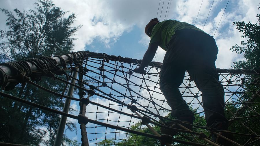 Net Climbing - Durshet