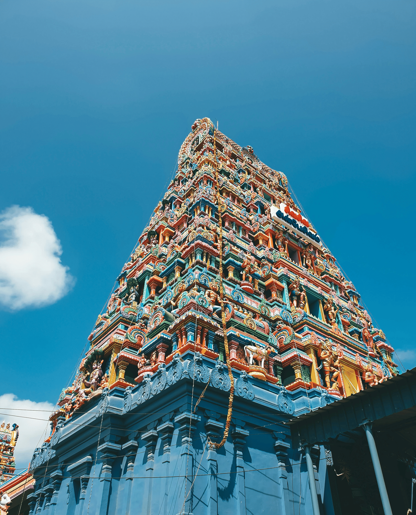 abhishek-koli-GNs2DsNStbc-unsplash