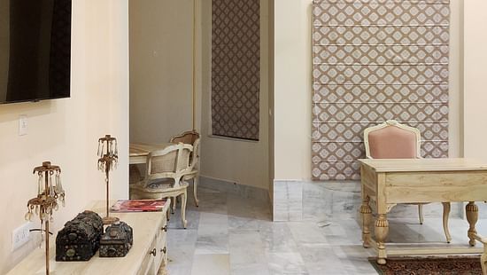 Room Type - Maharani Suite 15