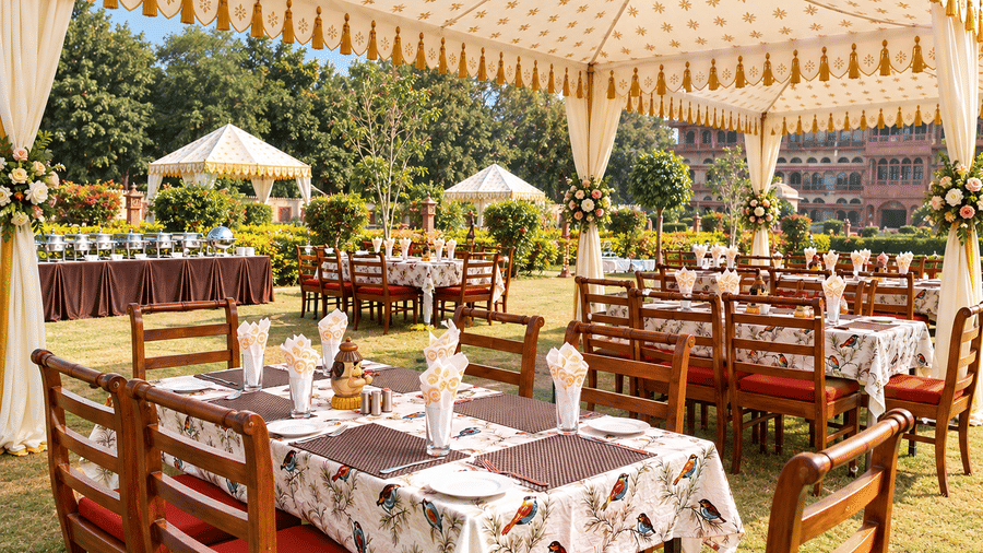 Elegant Garden Buffet Under Marquee-Canopy-4