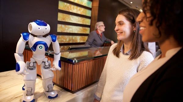 Five-Technologies-Used-In-Hotel-For-A-Better-Guest-Experience