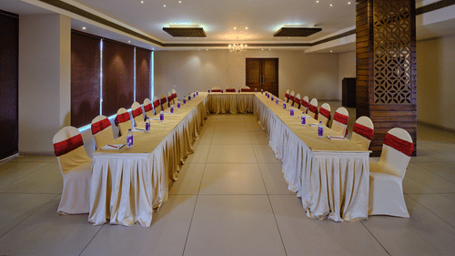 Pride Biznotel Manjusar - Chancery banquet hall with u-shaped seating2