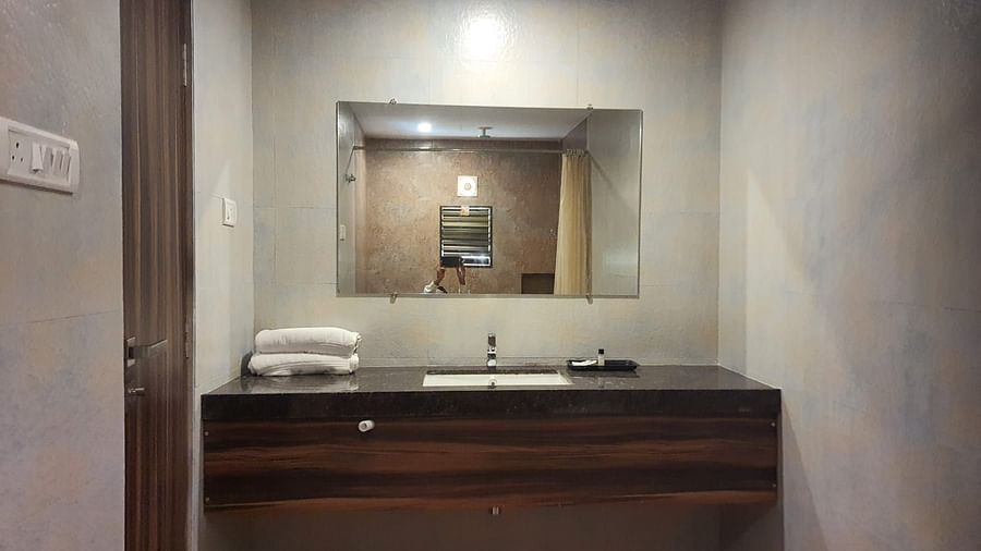 DELUXE BATHROOM 3 - ADAMO THE VILLAGE