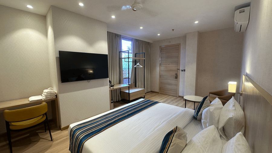 WhatsApp Image 2025-11-20 at 2.56.50 PM (1)