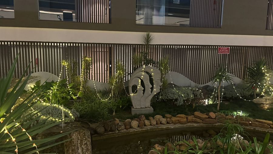 Beautiful Garden Landscape with Decorative Stone Sculptures and Lights - VRR Astoria Hotel and Conventional Centre