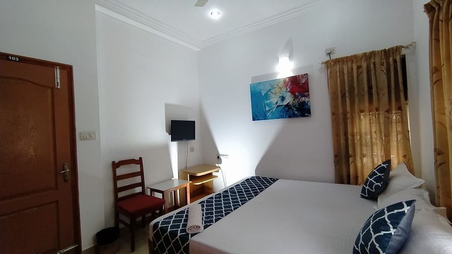 room-03