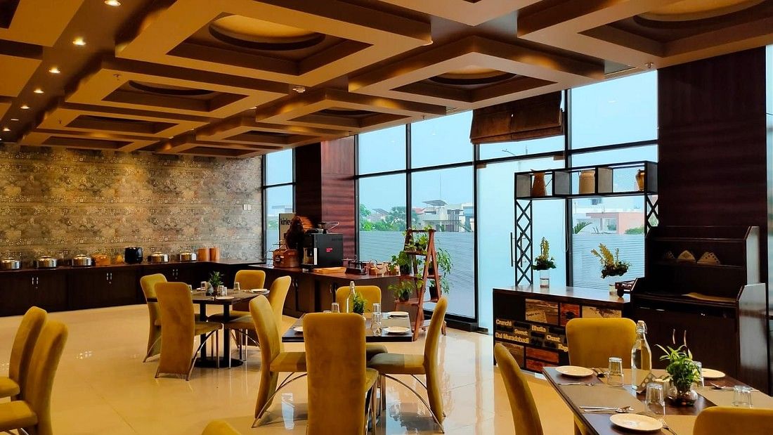Dining in Lucknow