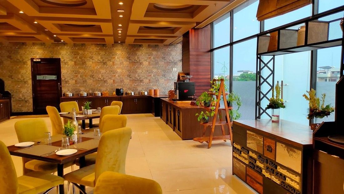 Lucknow restaurant