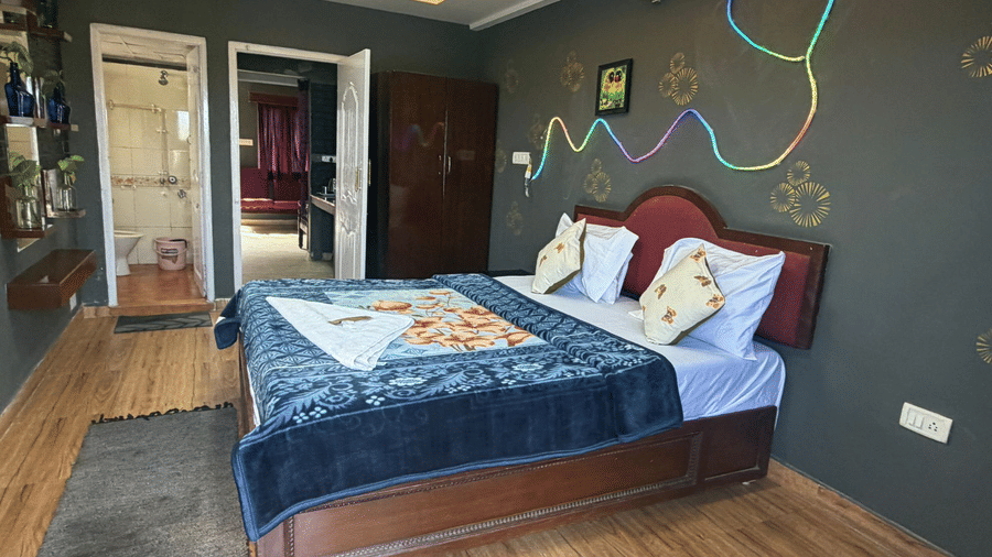 10 SUITE ROOM VIEW