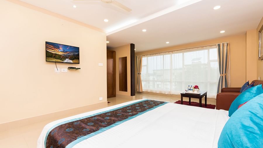7 Club room 1