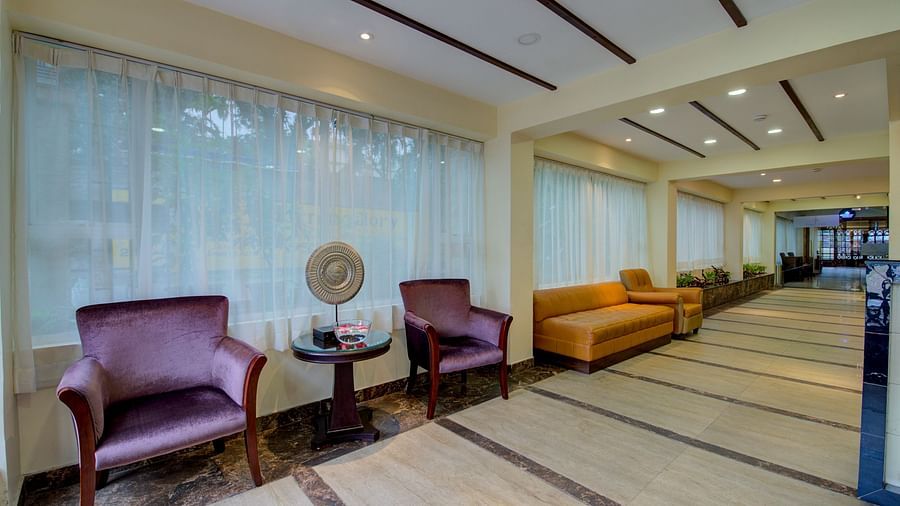 lobby1
