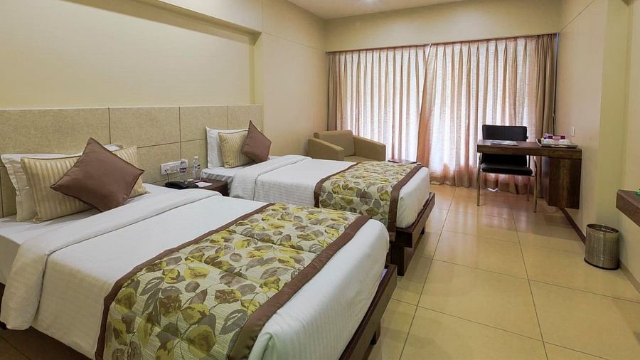 Business hotel in Ankleshwar 2C rooms in Ankleshwar 2C  Restaurants in Ankleshwar 2C Seminar halls in Gujarat 2C Wedding venues in Ankleshwar 2C GujaratDouble Classic Twin bed-1