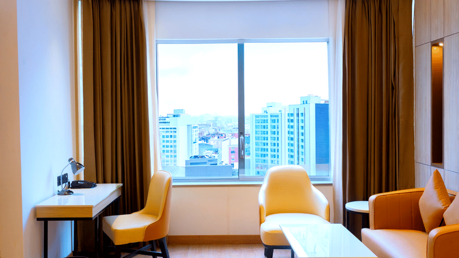 Suite Room (15)