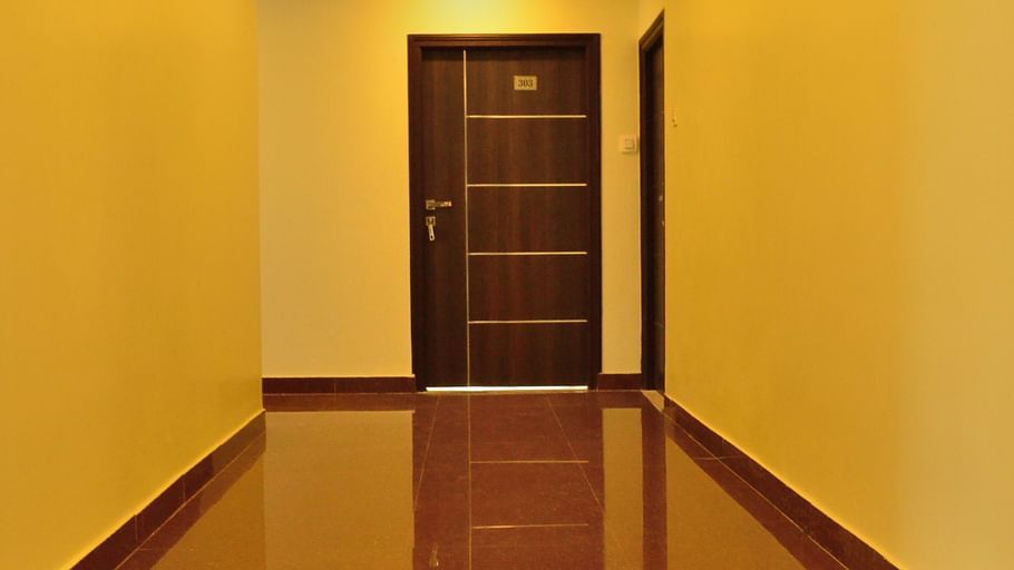 Hotel Olympia Inn, Aramgarh, Hyderabad Hyderabad walkway-2