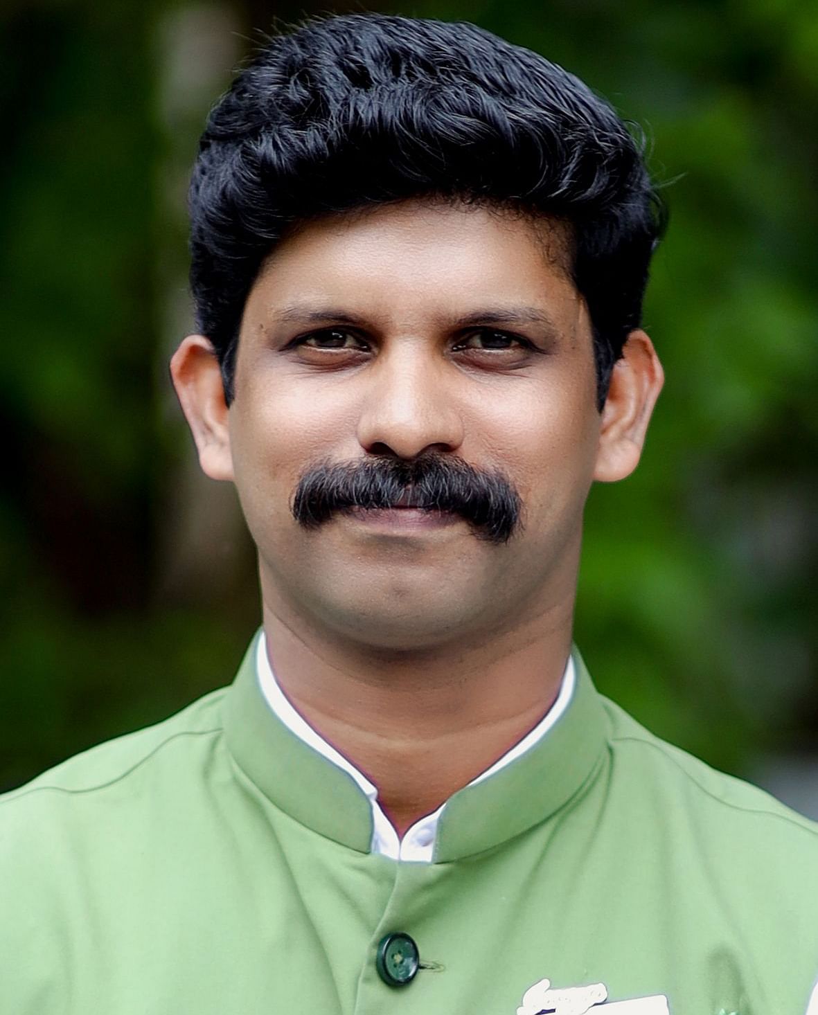 A close up shot of the staff in Great Trails Wayanad by GRT hotels.
