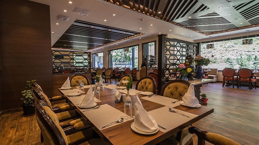 Ice n Spice, The Highland Park, Restaurant in Manali2