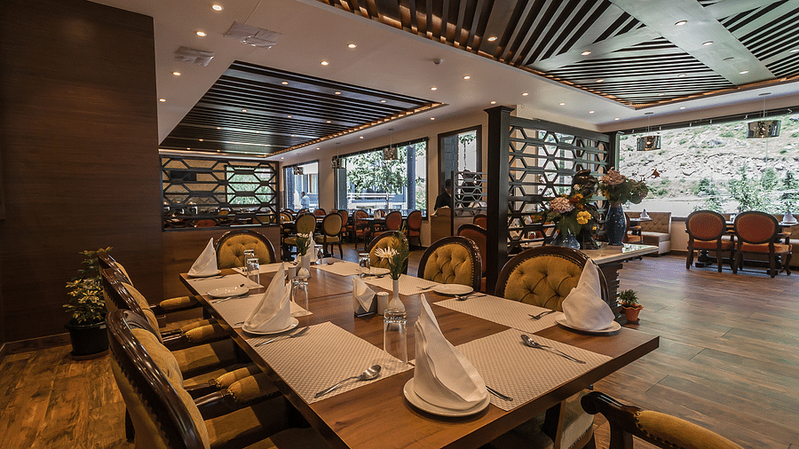 Ice n Spice, The Highland Park, Restaurant in Manali2