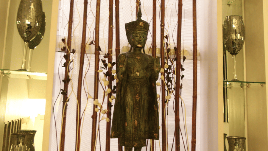 Emblem Hotel, New Friends Colony, New Delhi Delhi Interior Emblem Hotel New Friends Colony New Delhi