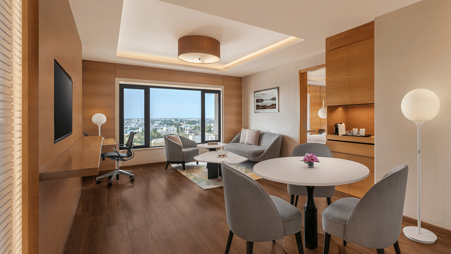 Suite - Livingroom