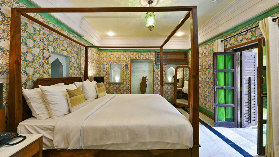 gogunda-palace-rooms-palace-suites-12