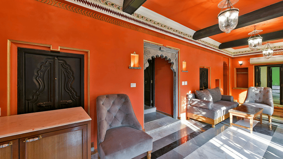 gogunda-palace-rooms-raj-mahal-two-bedroom-suites-05