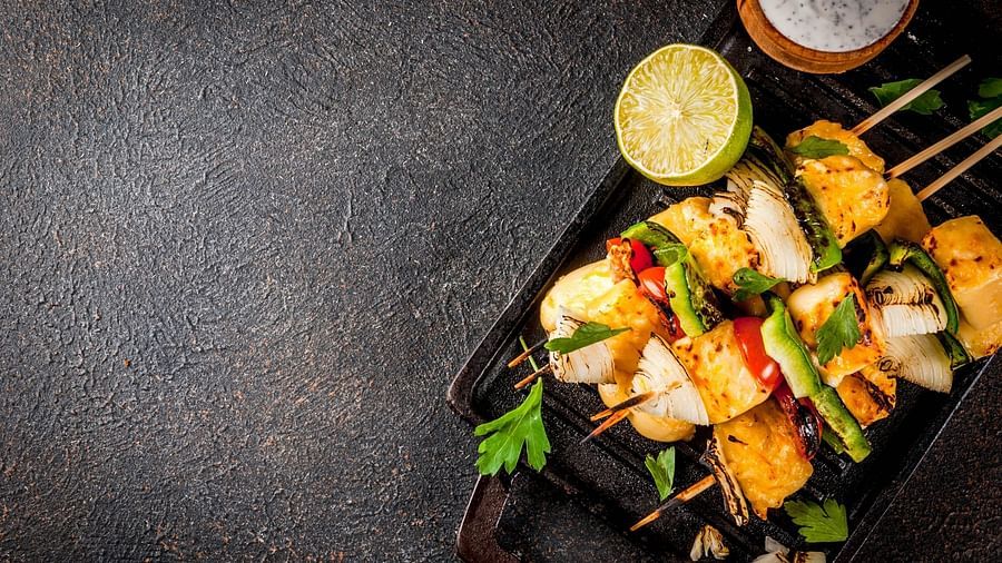 An overhead shot of Paneer Tikka - Rhythm Lonavala
