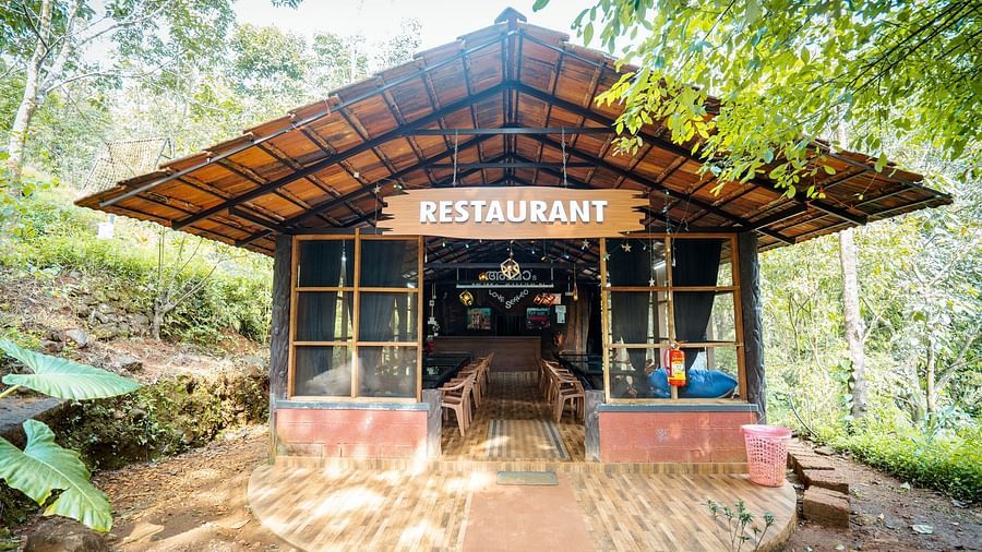 Restaurant 1-11