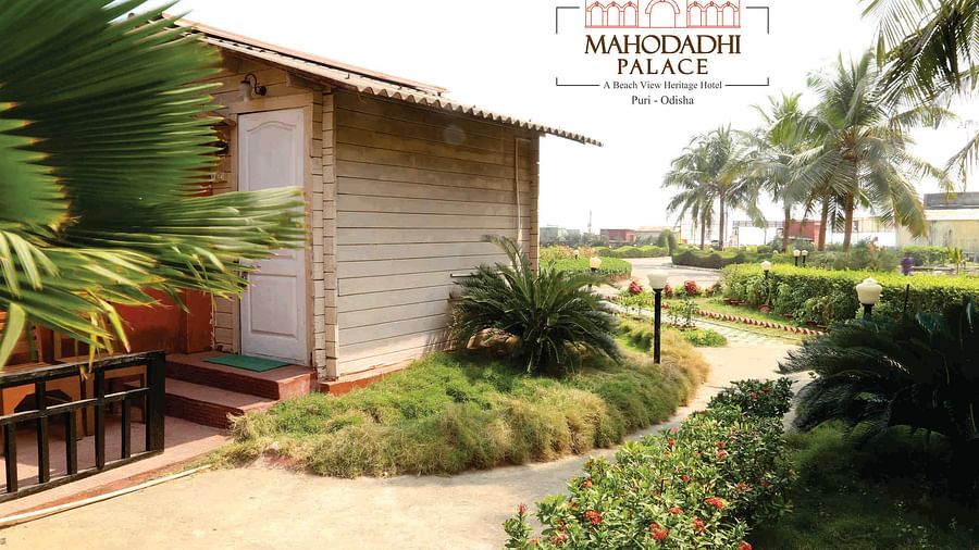 deluxe wooden cottages Mahodadhi Palace Beach View Heritage Hotel in Puri 8 u8bozy
