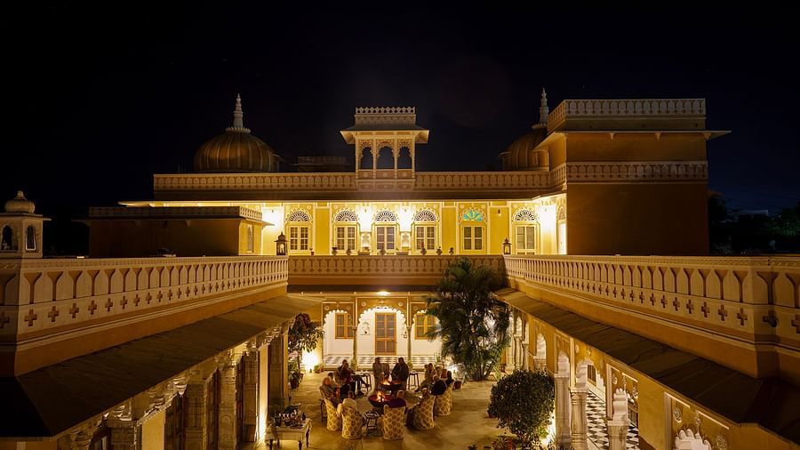 Courtyard top view 