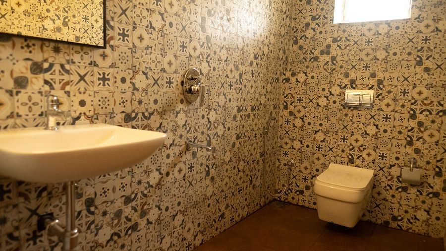 Image of a washroom with modern amenities at 2bhk Studio Apartment, Vistar Holidays, Goa.