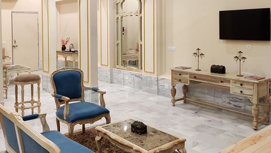 Room Type - Maharani Suite - 13