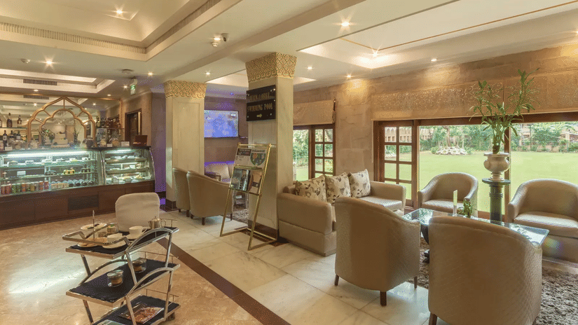 garden-view-lounge
