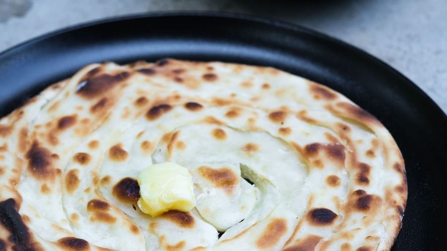 A close up shot of Butter Tandoori Roti and Dal | Mango Hill, Pondicherry