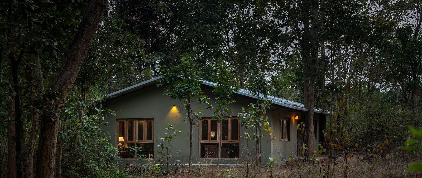 Facade of the Coffee Lounge at Saccharum Safari Lodge, Balaghat