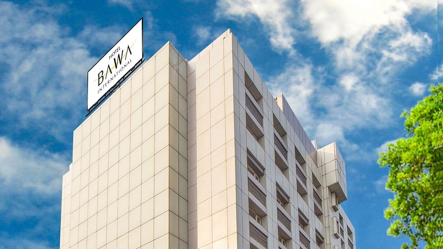 exterior facade of hotel bawa international