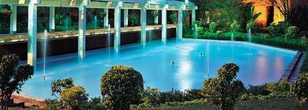 Tips-To-Find-Low-Priced-Luxury-Hotels