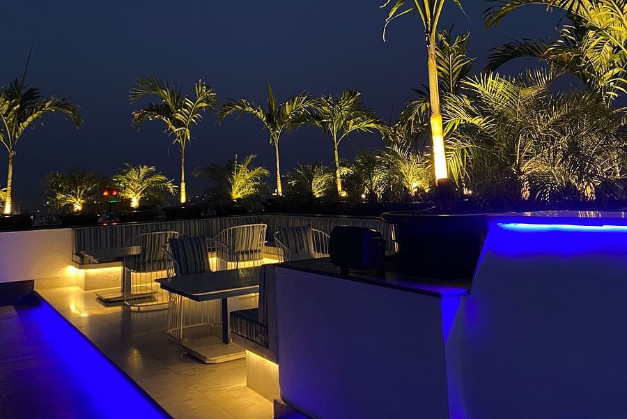 Night view of ta BLU Rooftop Bar at Clarks Amer, Jaipur