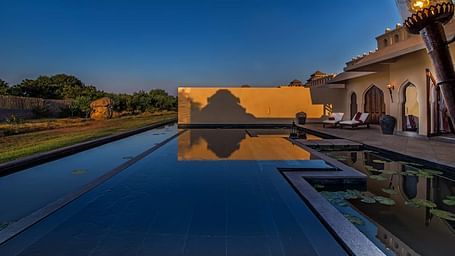 Jal Mahal-Pool