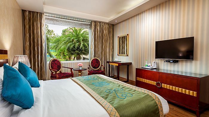 ROOM 4 e4trkw